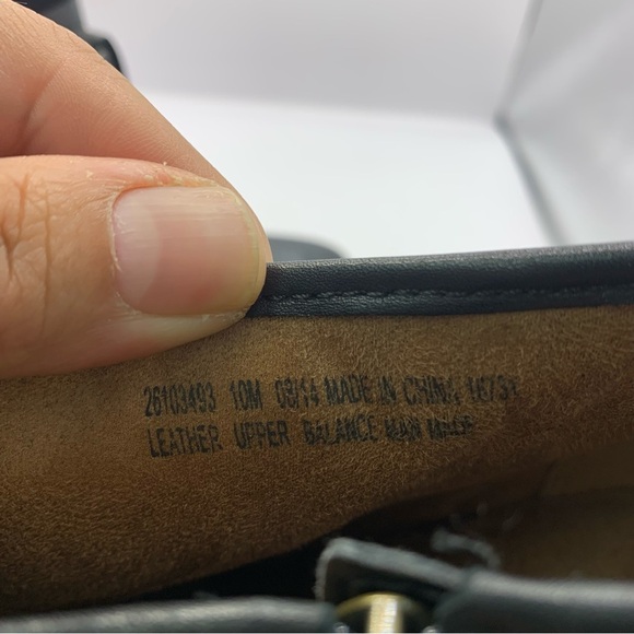 Clarks Black Leather Zip High Heel Ankle Boots Womens Size 10 M Style 2610493 - Picture 8 of 10